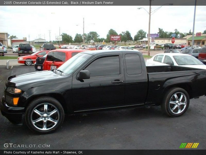 Black / Medium Dark Pewter 2005 Chevrolet Colorado LS Extended Cab