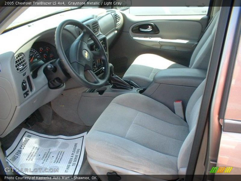 Graystone Metallic / Light Gray 2005 Chevrolet TrailBlazer LS 4x4