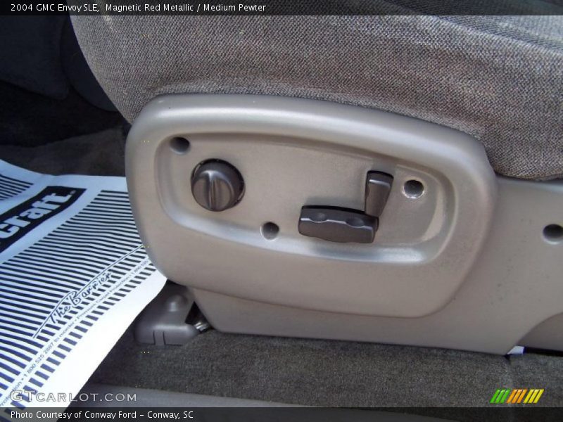 Magnetic Red Metallic / Medium Pewter 2004 GMC Envoy SLE