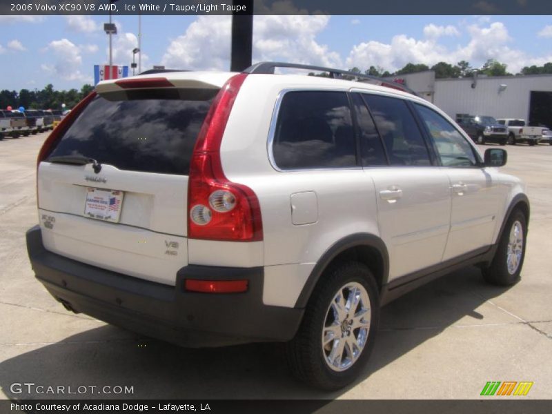 Ice White / Taupe/Light Taupe 2006 Volvo XC90 V8 AWD