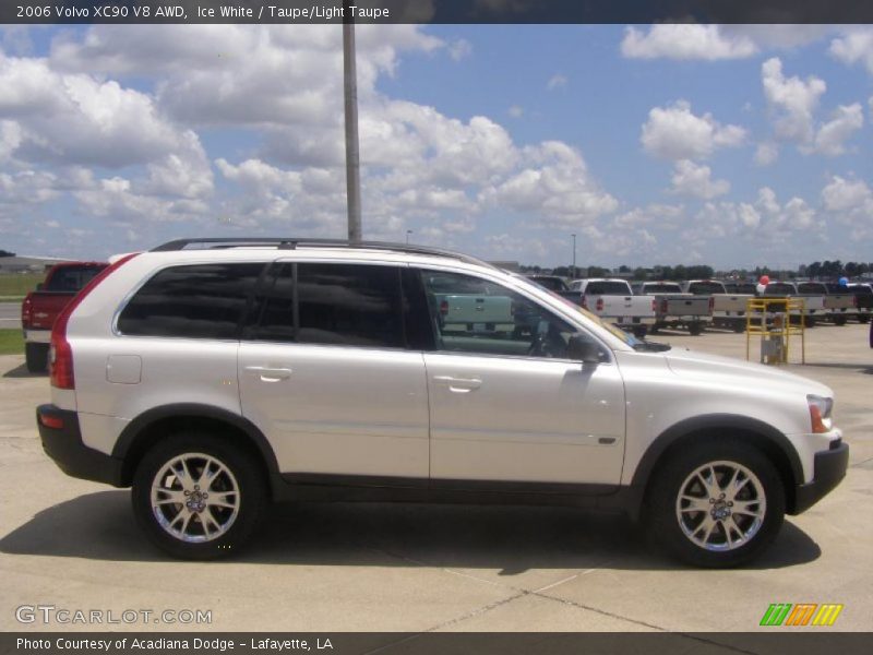 Ice White / Taupe/Light Taupe 2006 Volvo XC90 V8 AWD