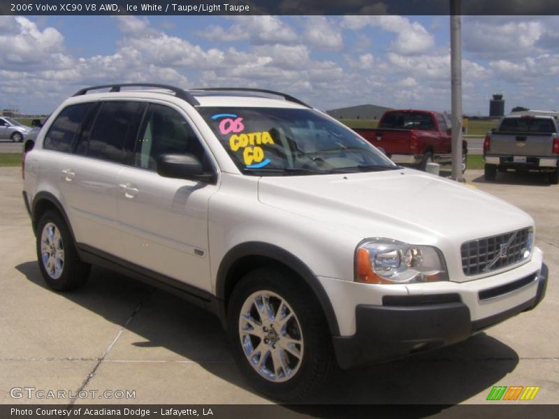 Ice White / Taupe/Light Taupe 2006 Volvo XC90 V8 AWD