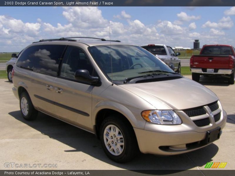Light Almond Pearl / Taupe 2003 Dodge Grand Caravan Sport