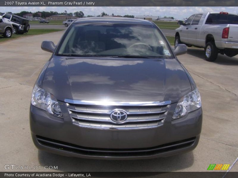 Phantom Gray Pearl / Ivory 2007 Toyota Avalon XL