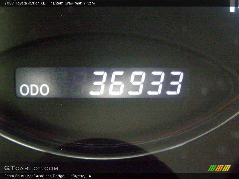 Phantom Gray Pearl / Ivory 2007 Toyota Avalon XL