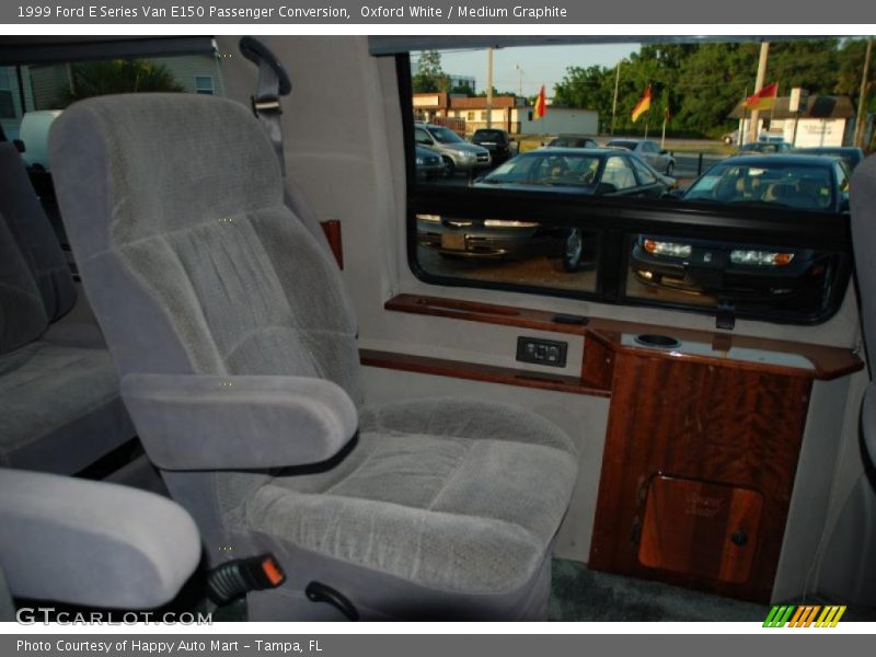 Oxford White / Medium Graphite 1999 Ford E Series Van E150 Passenger Conversion