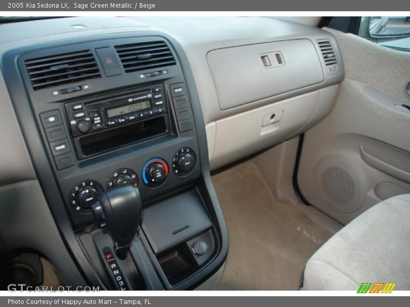 Sage Green Metallic / Beige 2005 Kia Sedona LX