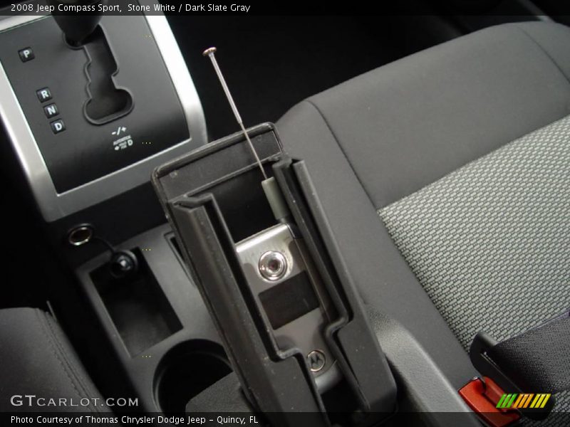 Stone White / Dark Slate Gray 2008 Jeep Compass Sport