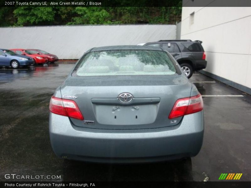 Aloe Green Metallic / Bisque 2007 Toyota Camry LE