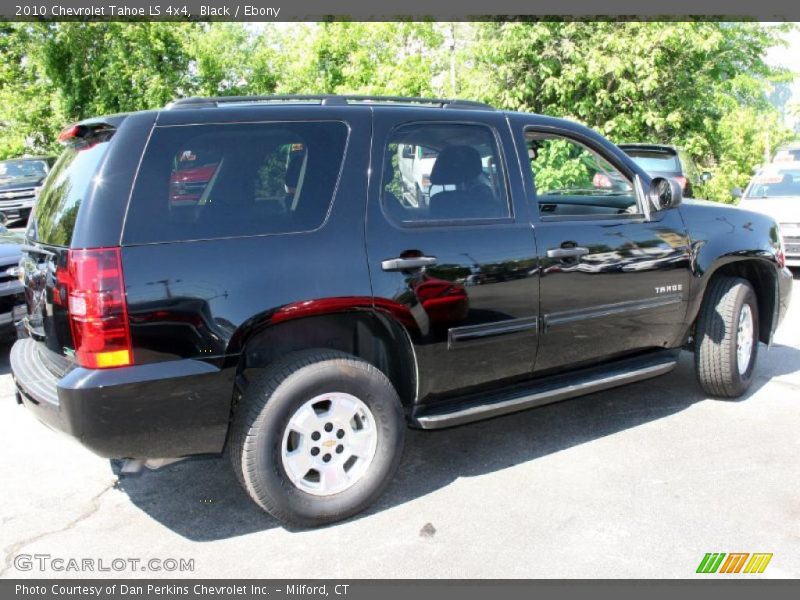 Black / Ebony 2010 Chevrolet Tahoe LS 4x4