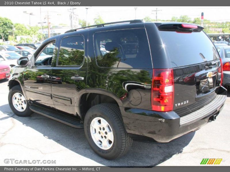 Black / Ebony 2010 Chevrolet Tahoe LS 4x4