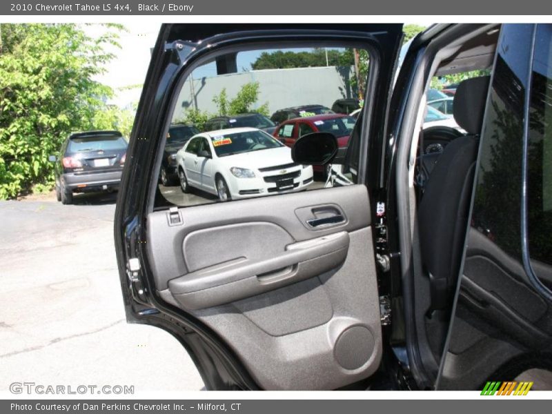 Black / Ebony 2010 Chevrolet Tahoe LS 4x4