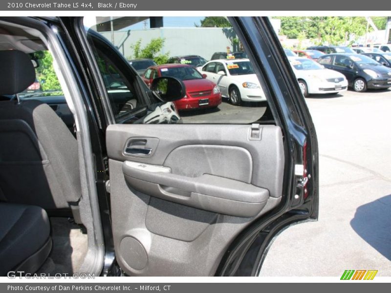 Black / Ebony 2010 Chevrolet Tahoe LS 4x4