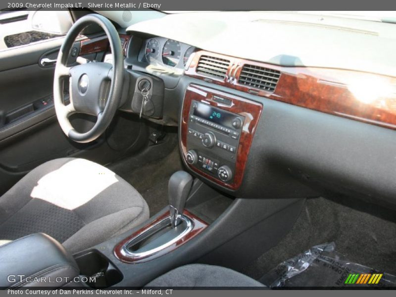 Silver Ice Metallic / Ebony 2009 Chevrolet Impala LT