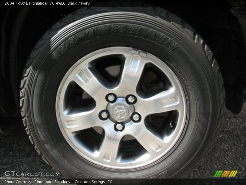 Black / Ivory 2004 Toyota Highlander V6 4WD