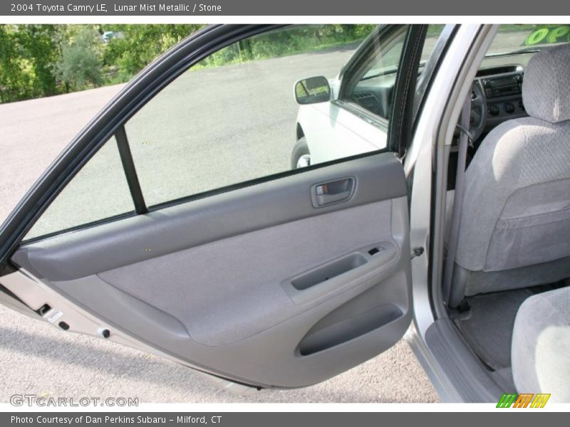 Lunar Mist Metallic / Stone 2004 Toyota Camry LE