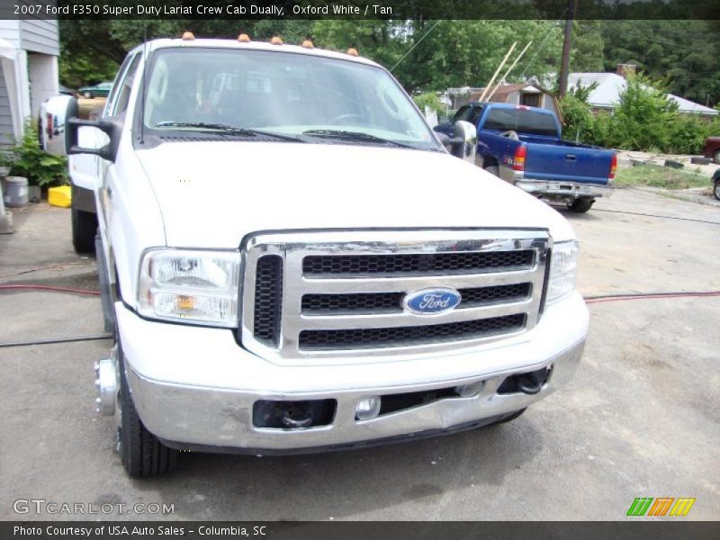 Oxford White / Tan 2007 Ford F350 Super Duty Lariat Crew Cab Dually