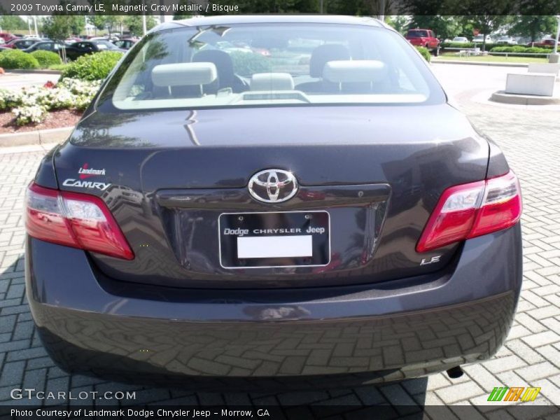 Magnetic Gray Metallic / Bisque 2009 Toyota Camry LE