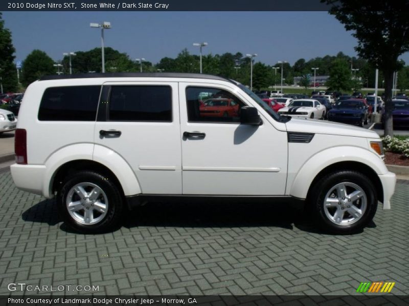 Stone White / Dark Slate Gray 2010 Dodge Nitro SXT