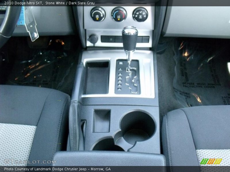 Stone White / Dark Slate Gray 2010 Dodge Nitro SXT