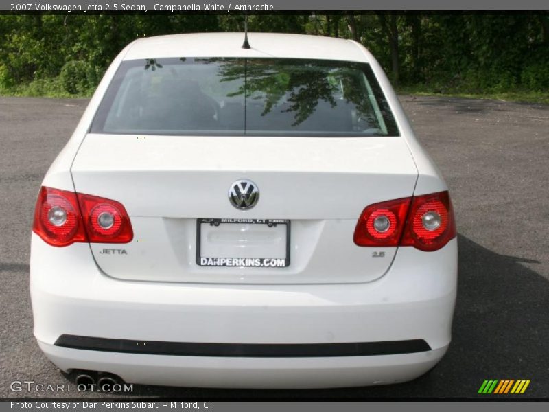 Campanella White / Anthracite 2007 Volkswagen Jetta 2.5 Sedan