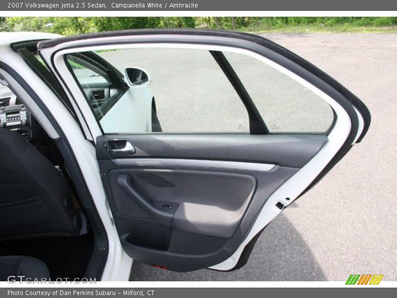 Campanella White / Anthracite 2007 Volkswagen Jetta 2.5 Sedan