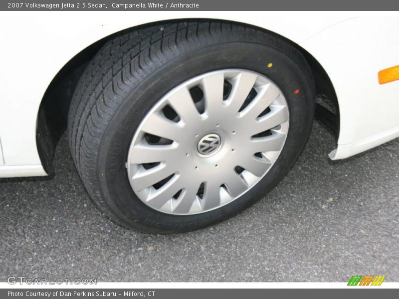 Campanella White / Anthracite 2007 Volkswagen Jetta 2.5 Sedan