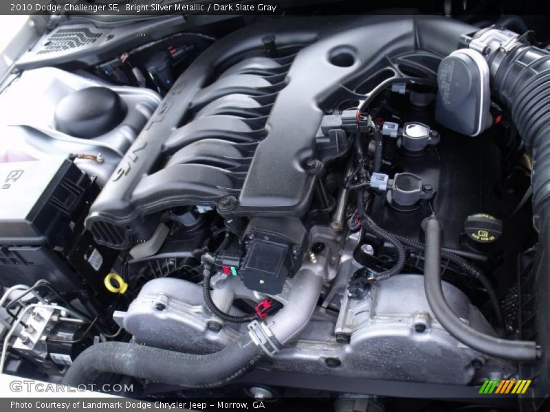 Bright Silver Metallic / Dark Slate Gray 2010 Dodge Challenger SE