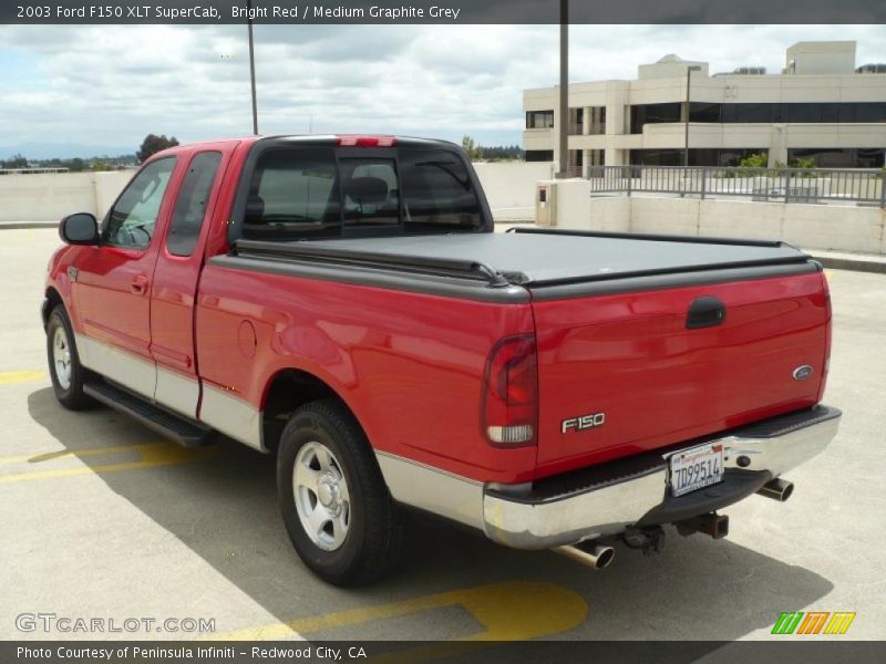 Bright Red / Medium Graphite Grey 2003 Ford F150 XLT SuperCab
