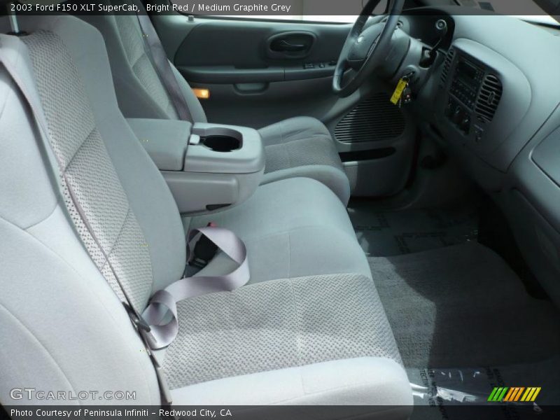 Bright Red / Medium Graphite Grey 2003 Ford F150 XLT SuperCab