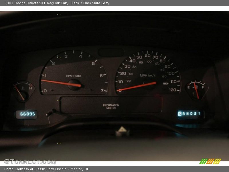 Black / Dark Slate Gray 2003 Dodge Dakota SXT Regular Cab