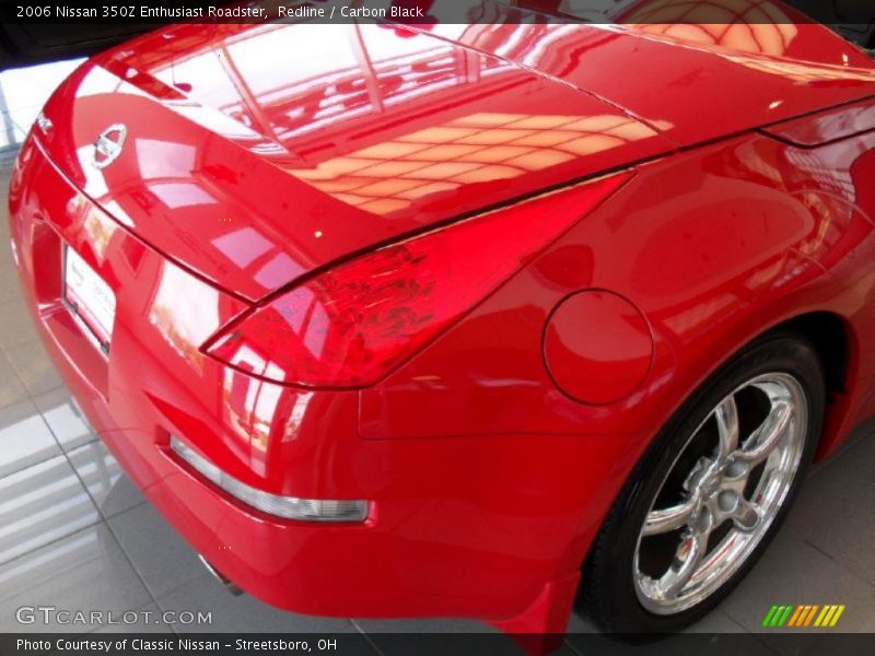 Redline / Carbon Black 2006 Nissan 350Z Enthusiast Roadster