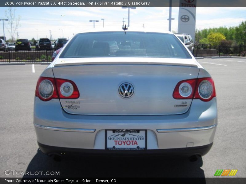 Reflex Silver Metallic / Classic Grey 2006 Volkswagen Passat 3.6 4Motion Sedan