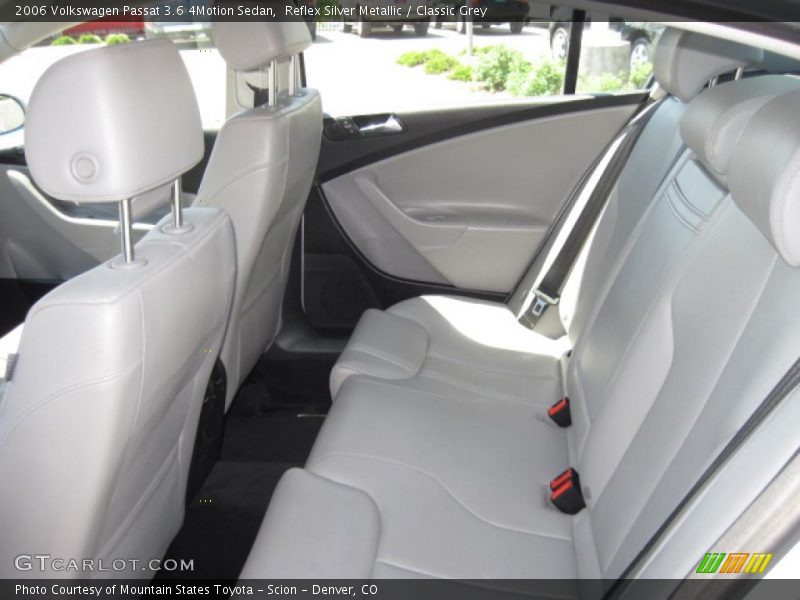 Reflex Silver Metallic / Classic Grey 2006 Volkswagen Passat 3.6 4Motion Sedan