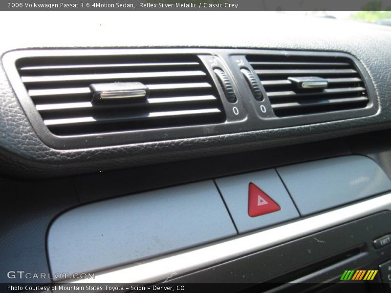 Reflex Silver Metallic / Classic Grey 2006 Volkswagen Passat 3.6 4Motion Sedan