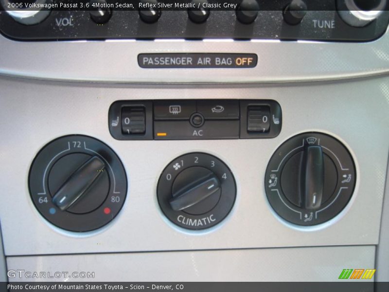Reflex Silver Metallic / Classic Grey 2006 Volkswagen Passat 3.6 4Motion Sedan