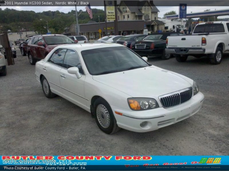 Nordic White / Black 2001 Hyundai XG300 Sedan