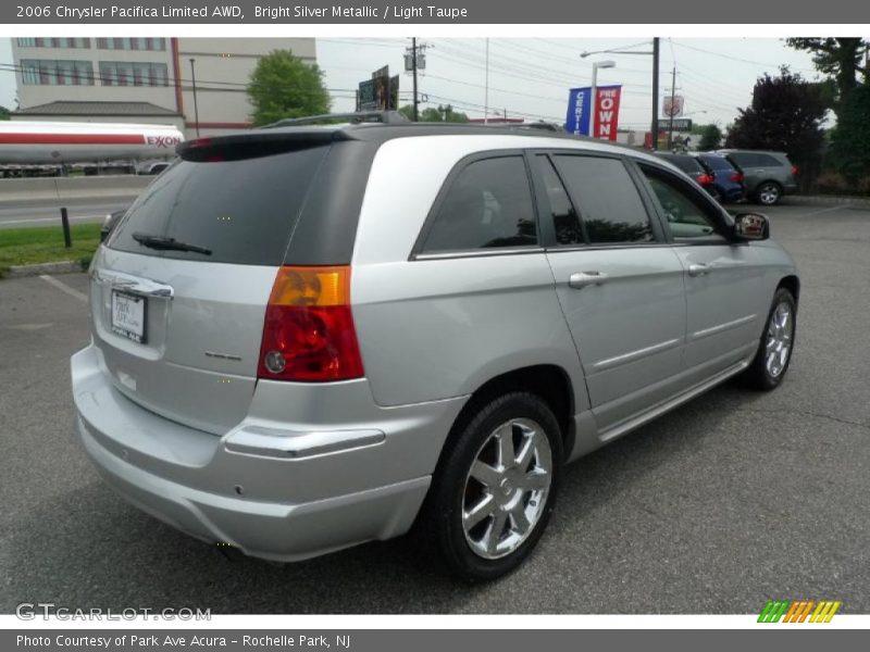 Bright Silver Metallic / Light Taupe 2006 Chrysler Pacifica Limited AWD