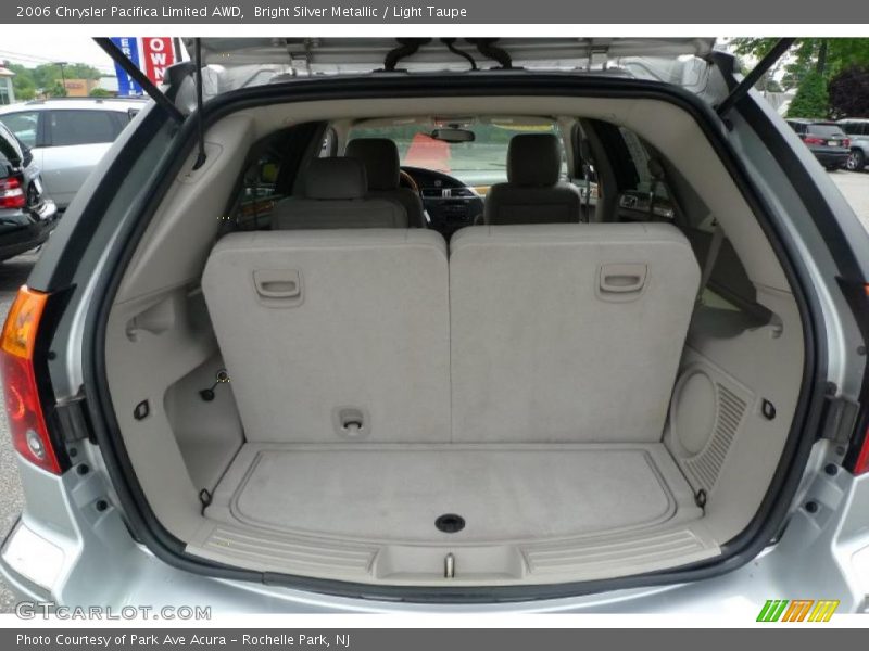 Bright Silver Metallic / Light Taupe 2006 Chrysler Pacifica Limited AWD
