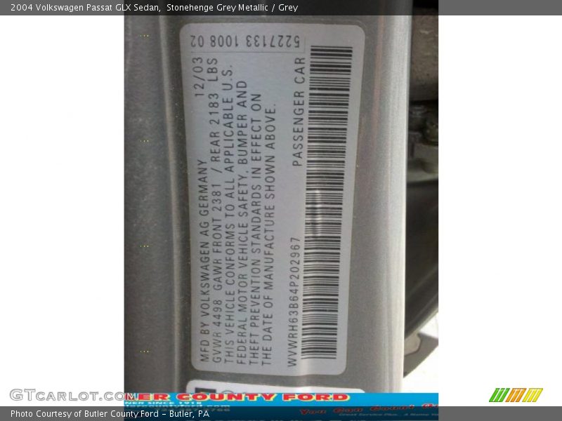 Stonehenge Grey Metallic / Grey 2004 Volkswagen Passat GLX Sedan