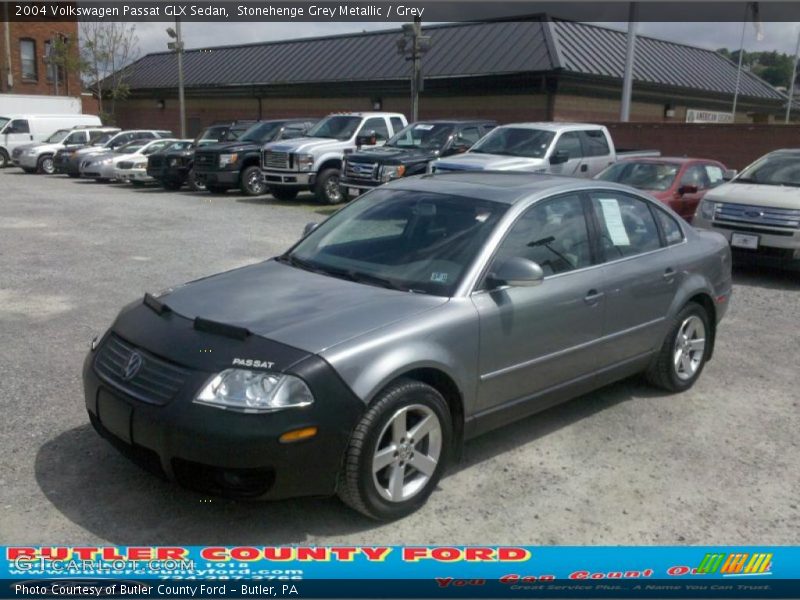 Stonehenge Grey Metallic / Grey 2004 Volkswagen Passat GLX Sedan