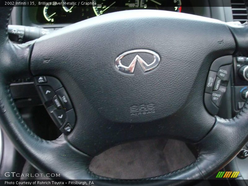 Brilliant Silver Metallic / Graphite 2002 Infiniti I 35
