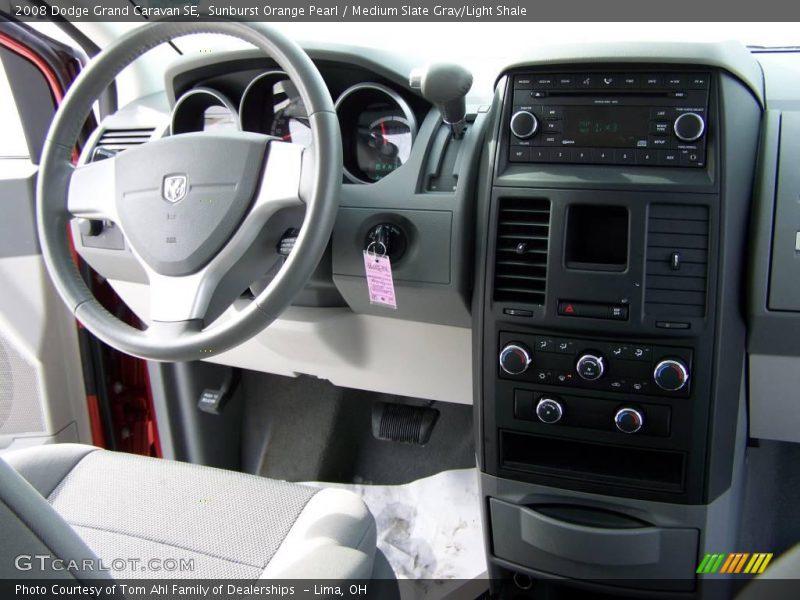 Sunburst Orange Pearl / Medium Slate Gray/Light Shale 2008 Dodge Grand Caravan SE