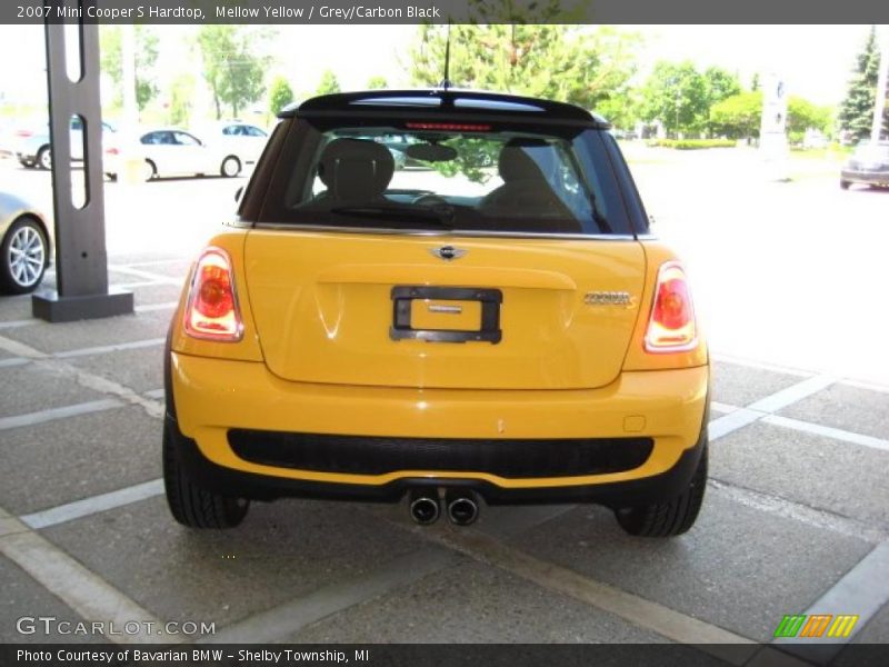 Mellow Yellow / Grey/Carbon Black 2007 Mini Cooper S Hardtop