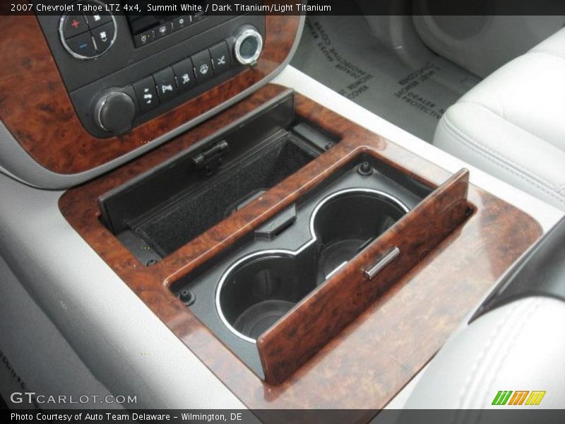 Summit White / Dark Titanium/Light Titanium 2007 Chevrolet Tahoe LTZ 4x4