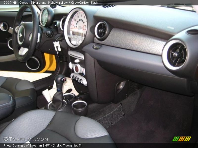 Mellow Yellow / Grey/Carbon Black 2007 Mini Cooper S Hardtop