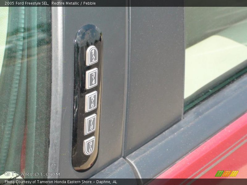 Redfire Metallic / Pebble 2005 Ford Freestyle SEL