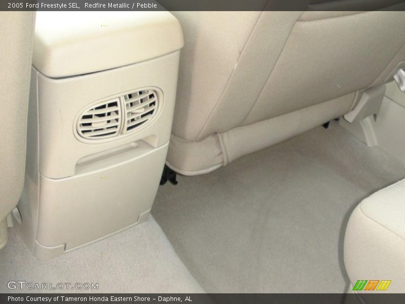 Redfire Metallic / Pebble 2005 Ford Freestyle SEL