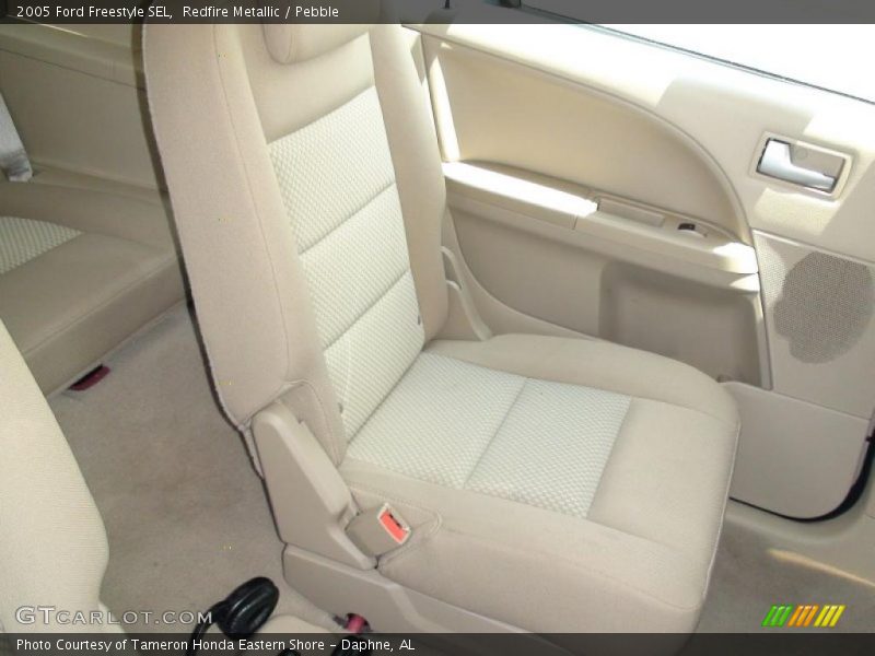 Redfire Metallic / Pebble 2005 Ford Freestyle SEL
