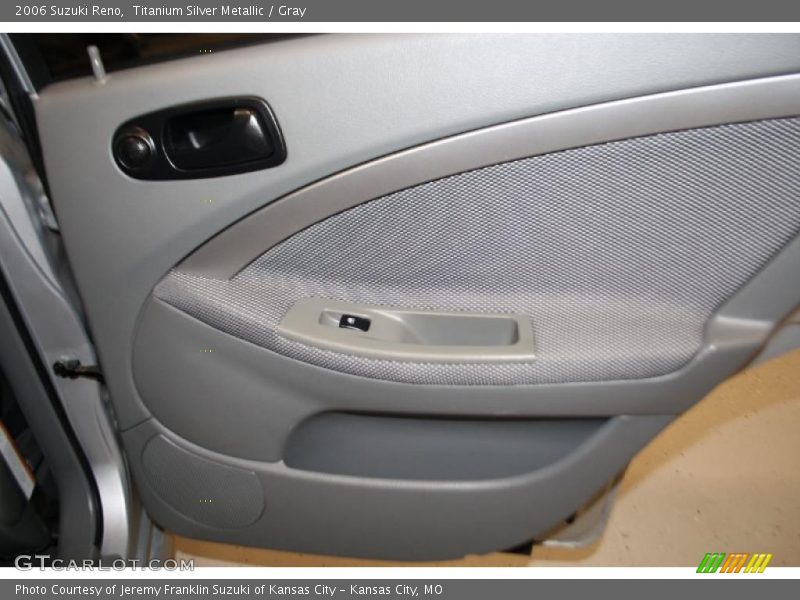 Titanium Silver Metallic / Gray 2006 Suzuki Reno